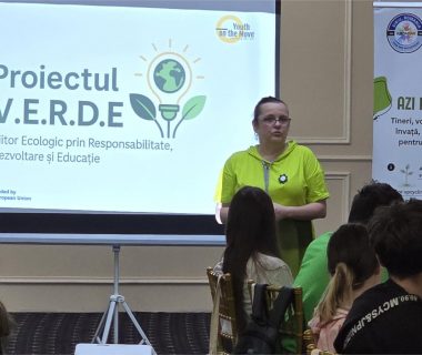 Responsabilitate și idei pentru comunitate. Peste 80 de elevi, profesori și voluntari din Vâlcea, implicați în educația pentru mediu